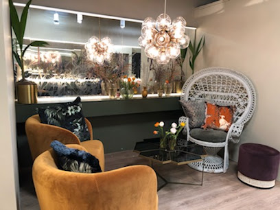 Adam and Eve Salon, dept. Ski | Frisørsalong i Ski