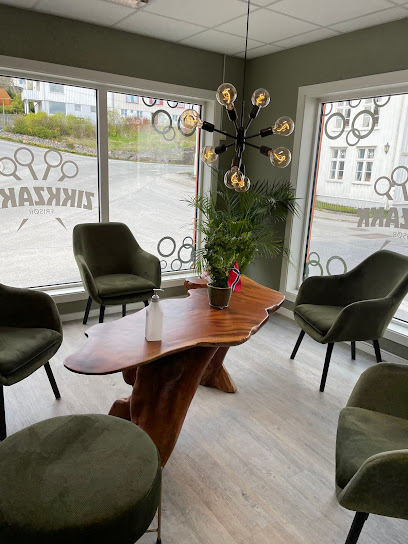 ZikkZakk Frisor AS | Frisørsalong i Kristiansund ZikkZakk Frisor AS | Frisørsalong i Kristiansund