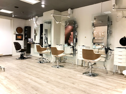 Stina's Barber World as Stina Annette Gregersen | Frisørsalong i Kristiansund Stina