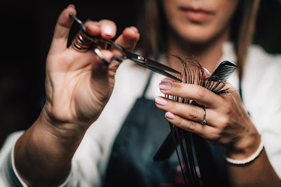 Blow Hairdressing | Frisørsalong i Trondheim Blow Hairdressing | Frisørsalong i Trondheim
