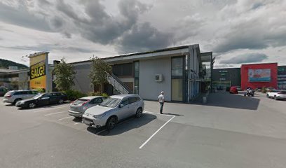 Salong E-6 | Frisørsalong i Levanger Salong E-6 | Frisørsalong i Levanger