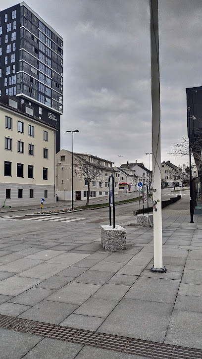 Storvik salong AS | Frisørsalong i Bodø Storvik salong AS | Frisørsalong i Bodø