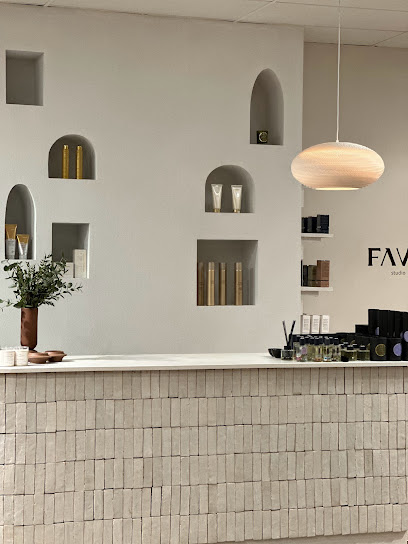 FAVN STUDIO AS | Skjønnhetssalong i Lillestrøm