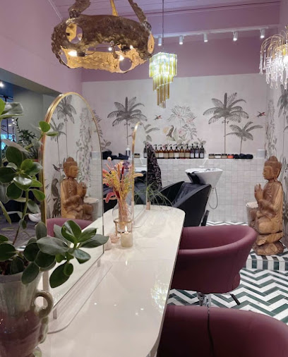 Indiehair | Frisørsalong i Larvik Indiehair | Frisørsalong i Larvik