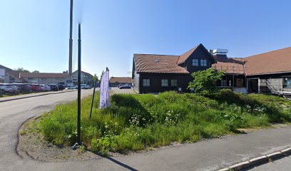 Ien hairdresser Inger Nilsen | Frisørsalong i Arendal Ien hairdresser Inger Nilsen | Frisørsalong i Arendal