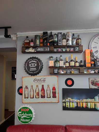 BLADEZ BARBERSHOP | Barbershop i Oslo