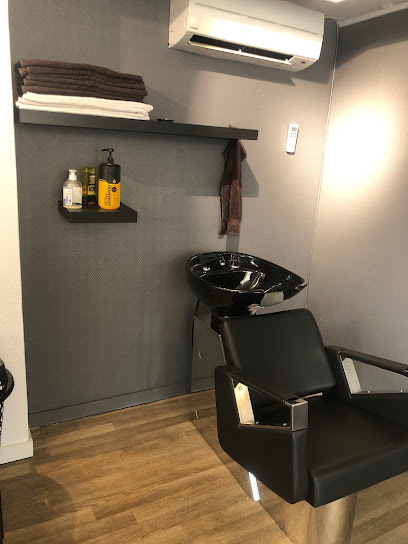 CUT4U | Barbershop i Florø
