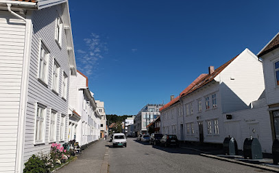 Klipp & Sann | Frisørsalong i Kristiansand Klipp & Sann | Frisørsalong i Kristiansand