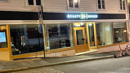 Beauty House AS | Frisørsalong i Stavanger