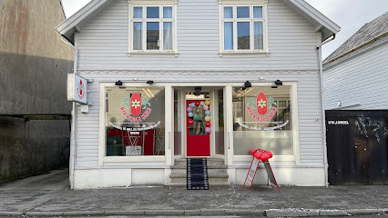 Mya Nikole Nails | Negler i Haugesund