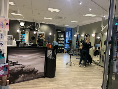 Frisor 1 Saga | Frisørsalong i Sarpsborg