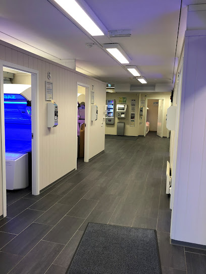 Brun og blid Sola | Solarium i Sola