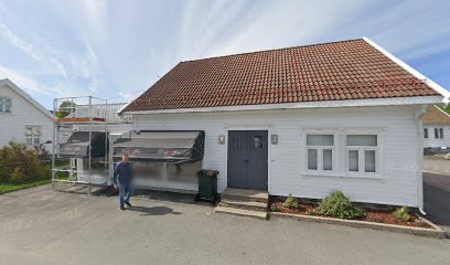 Torhilds frisor AS | Frisørsalong i Holum