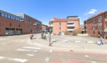 Brun og blid Lillestrom | Solarium i Lillestrøm