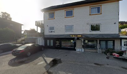 Helt Ratt Frisor | Frisørsalong i Lier